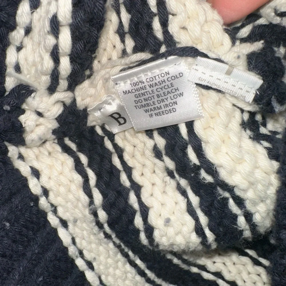 LOFT Women's Black and Cream Striped Cardigan - Picture 3 of 4